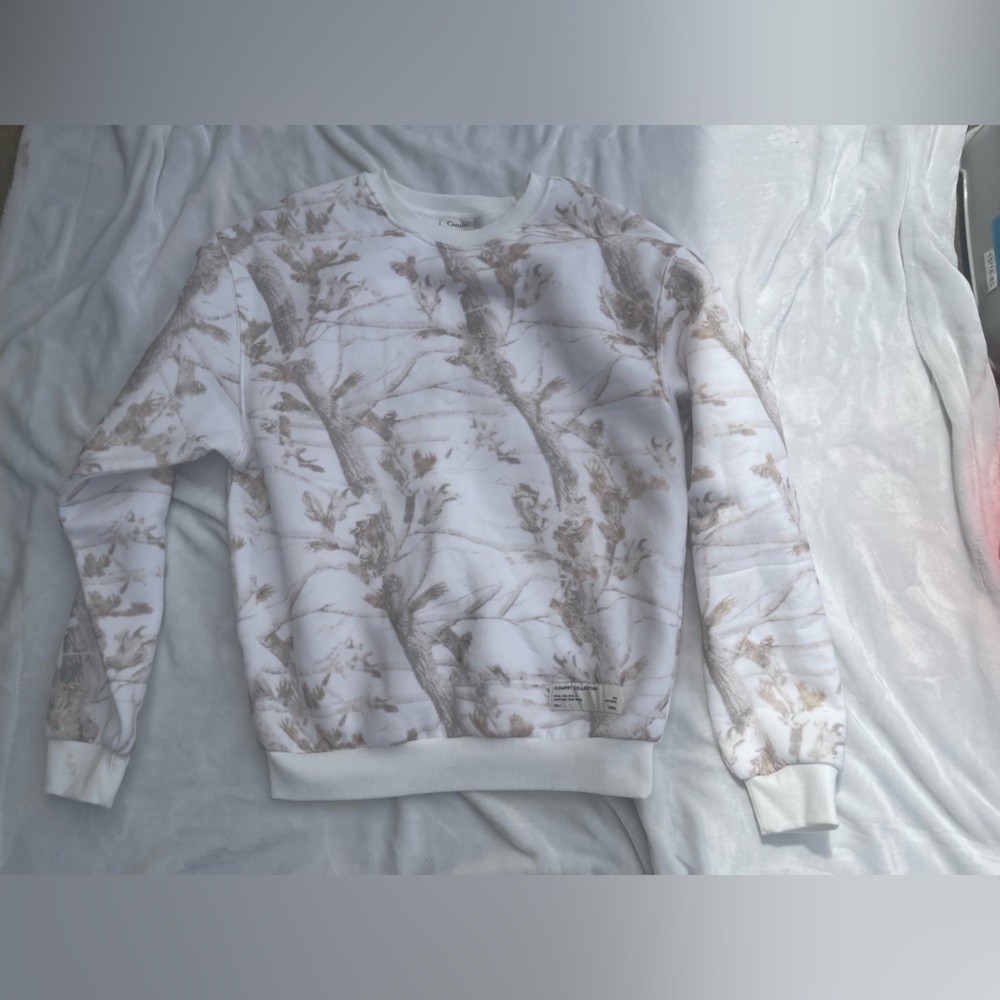 Comfrt Crewneck Sweatshirt